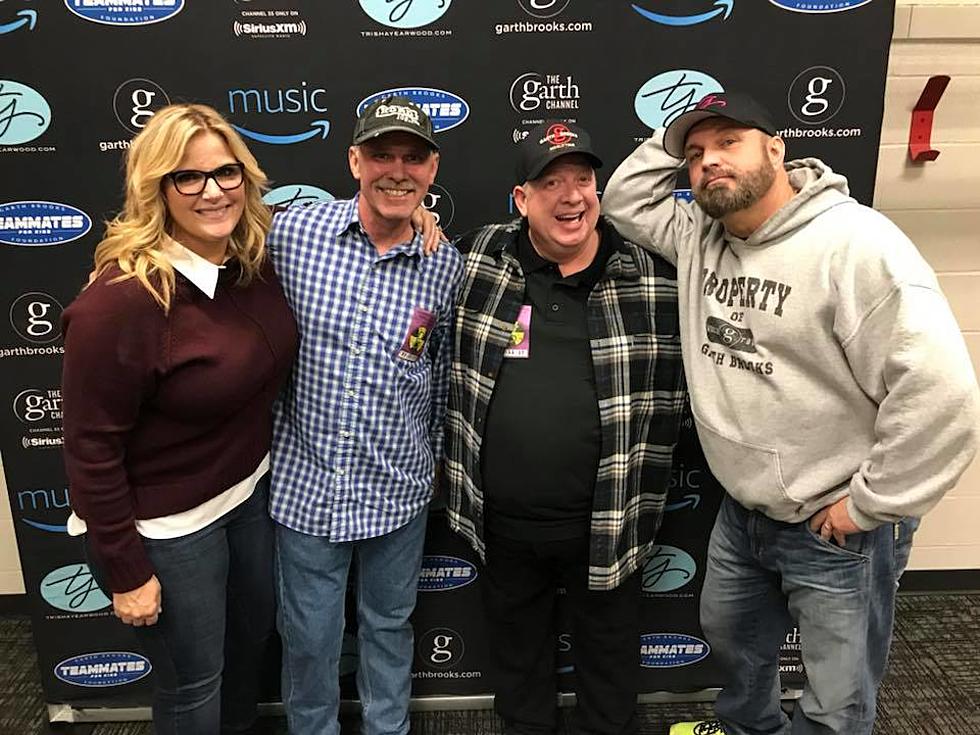 Listen as Garth Brooks Helps KORD Set Up a Prank