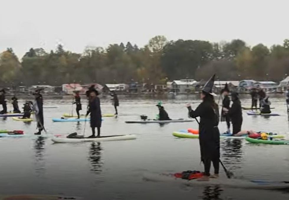 Paddle Witches Haunted the Columbia River on Halloween