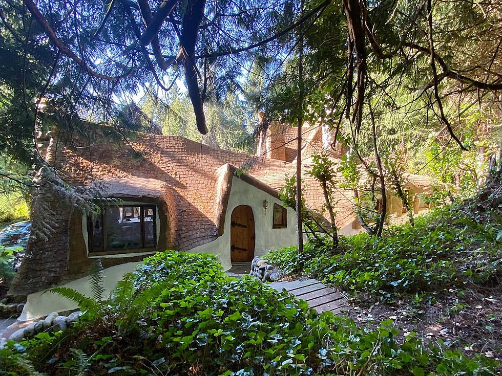 All That&#8217;s Missing is Snow White &#038; 7 Dwarves at this Airbnb in Washington