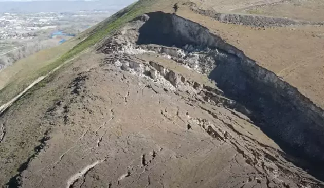 Is the Rattlesnake Ridge Slide Done? Nope, Still Sliding