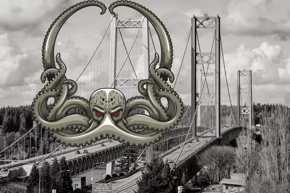 Does a Massive 600 Pound Octopus Live Under This Bridge in WA?