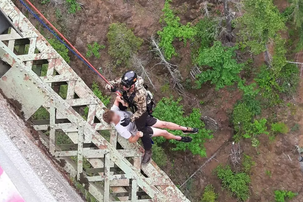 Incredible Survival: Man Falls 400-Feet in WA With Minor Injuries