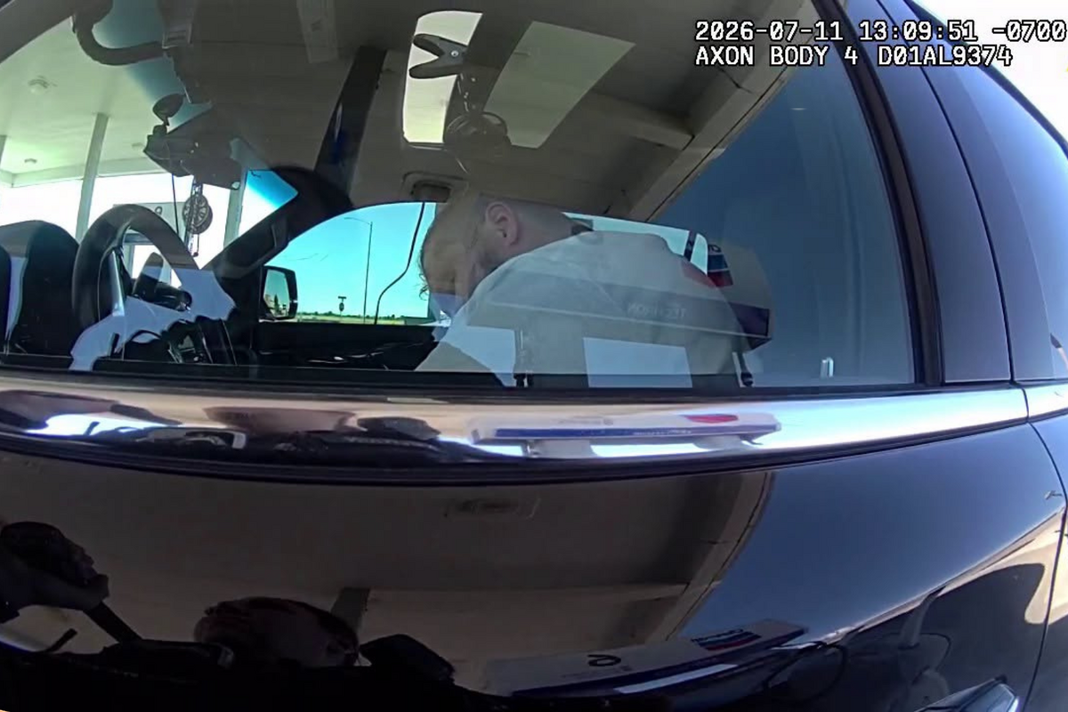 Moses Lake Police Found a Sleeping Driver at The Pumps With Drugs and Cash
