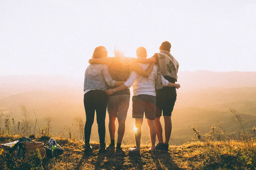 Enjoy Arizona with friends and family. Credit Helena Lopes via Unsplash.