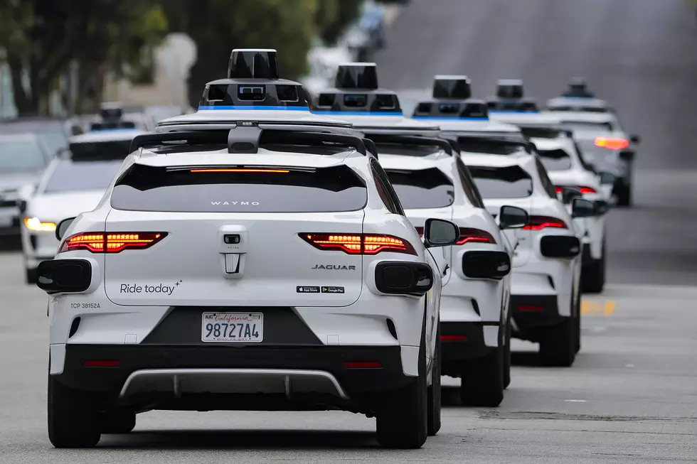 Would You Ride in a Driverless Taxi in Phoenix? New Safety Numbers Make a Strong Case