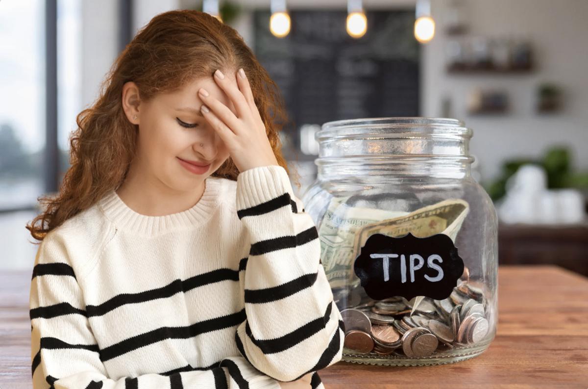 Tip Change Is Tipping Always Necessary? A Look At Service Expectations