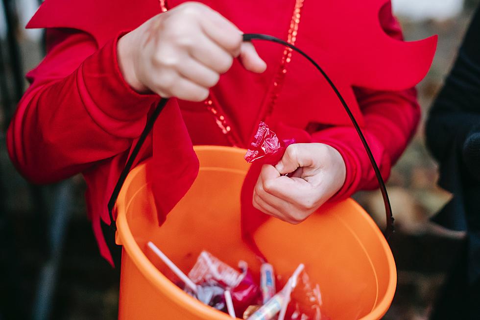 Trick-Or-Treaters Won't Hate These 3 Non-Candy Items In Utah