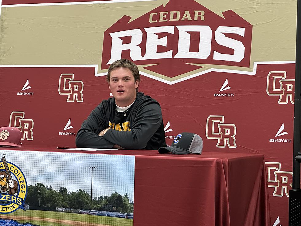 Cedar High’s Colter Bunnell Signs with Centralia