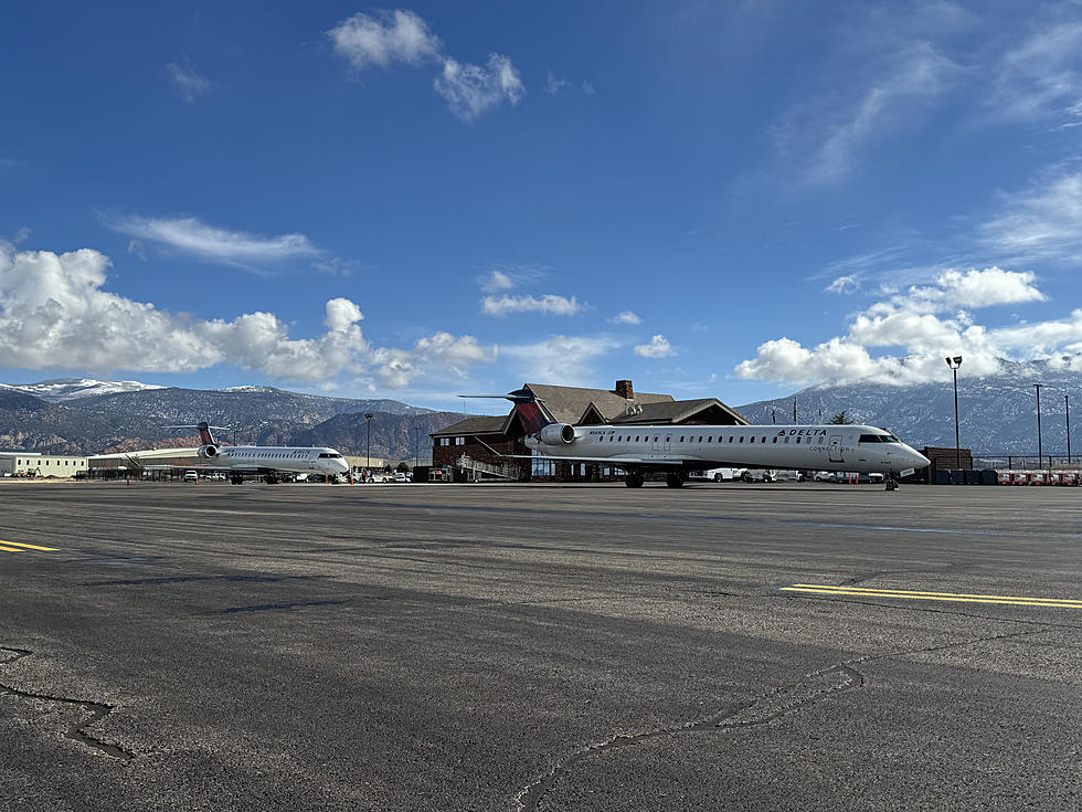 SkyWest Airlines Introduces Larger CRJ900 Aircraft At Cedar City Regional Airport