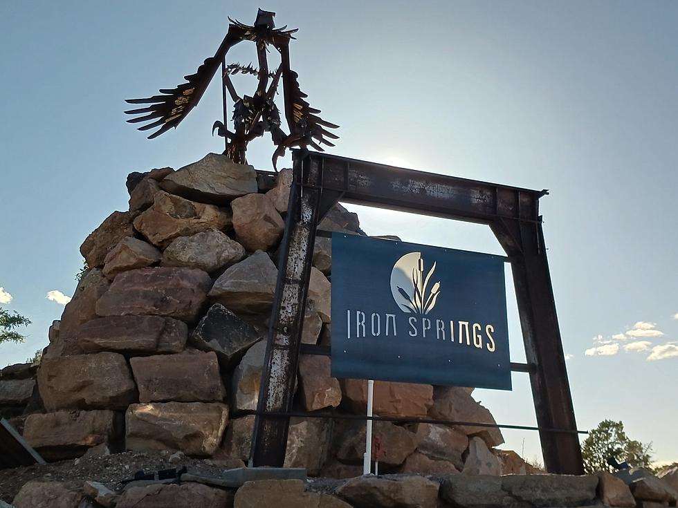 Historic Iron Springs Resort Hosts Live Music