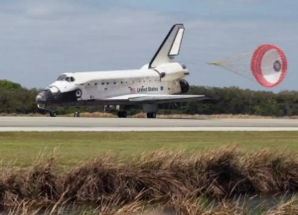 Space Shuttle Discovery Lands, Ends Flying Career