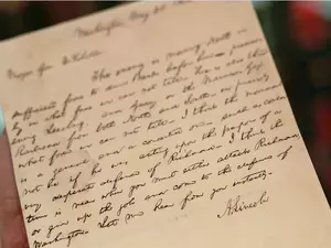 Lawmaker Wants To Bring Back Cursive Writing