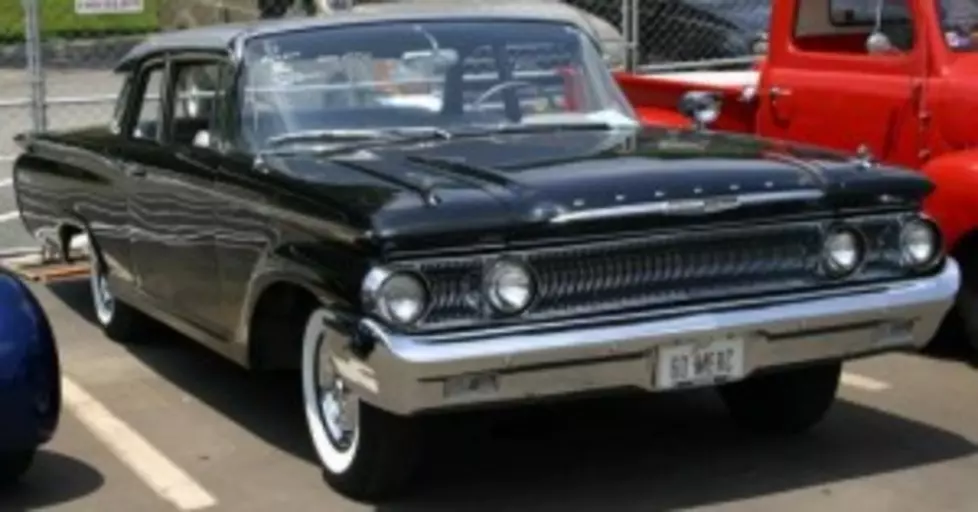 Yakima Car Lovers Roll in the Old Steel Show Sunday