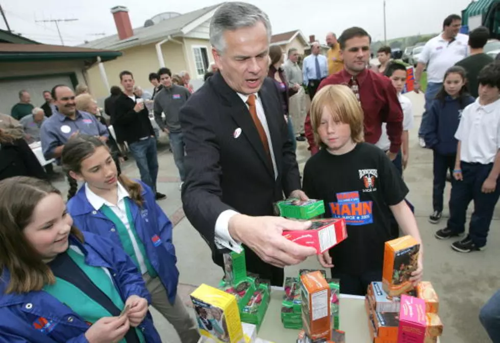 Dave&#8217;s Diary: Selling Cookies Preps Girl Scouts for Future Careers