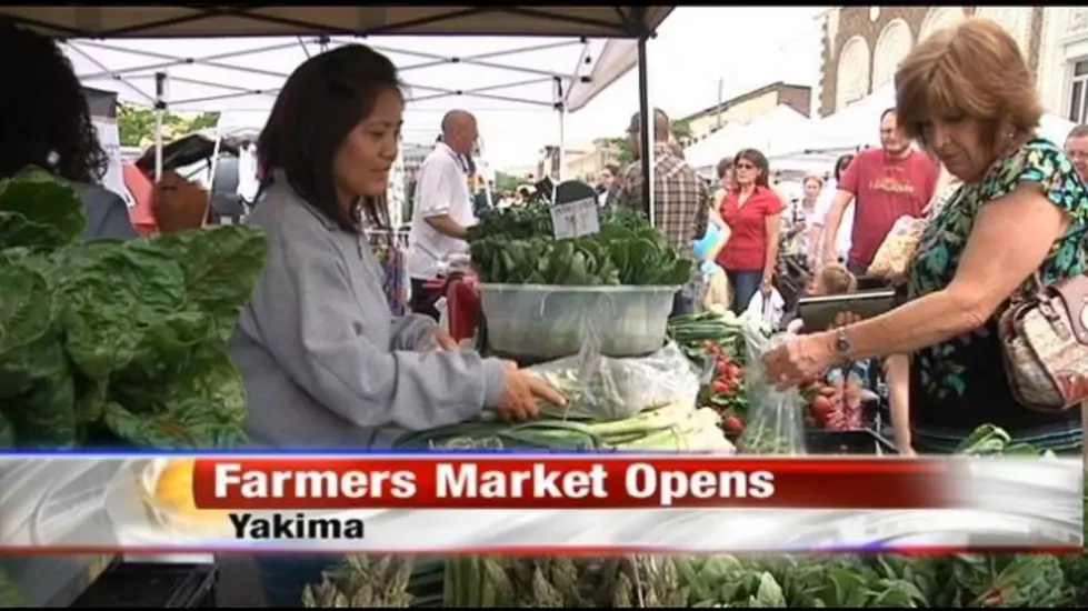 Yakima Farmers Market Enjoys Big First Day