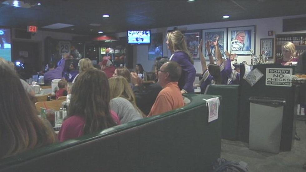 Apple Cup Brings in Business to Local Bars