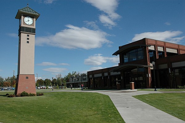 Yakima Man Threatens To Shoot Up Yakima Valley College Monday image photo