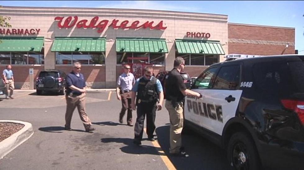 Mid-20s Man Arrested for Robbing Walgreens