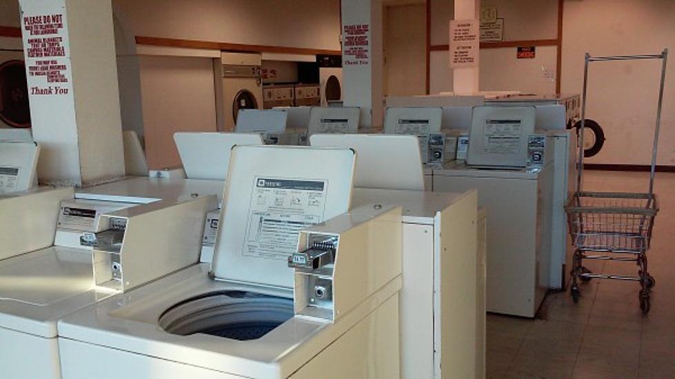 A Laundromat is a Great Place to Sort Socks and Memories, Too – Brian’s Blog