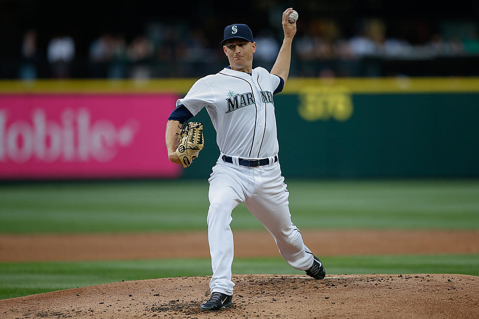 Mariners' Rookie Pitchers Heats Up and Shuts Down Royals