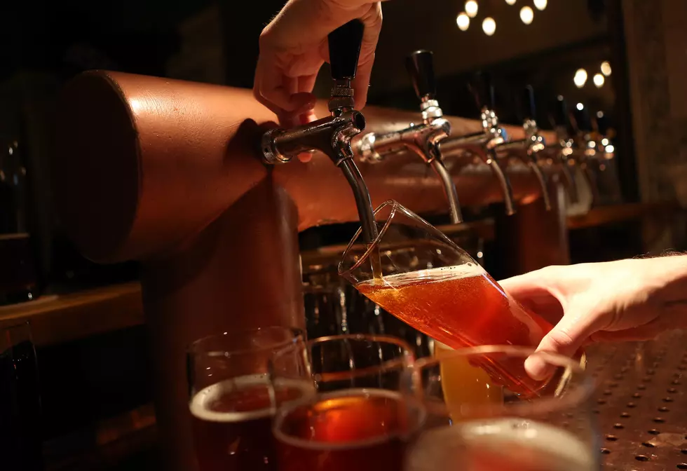 Philadelphia Toasts Pope With Beer