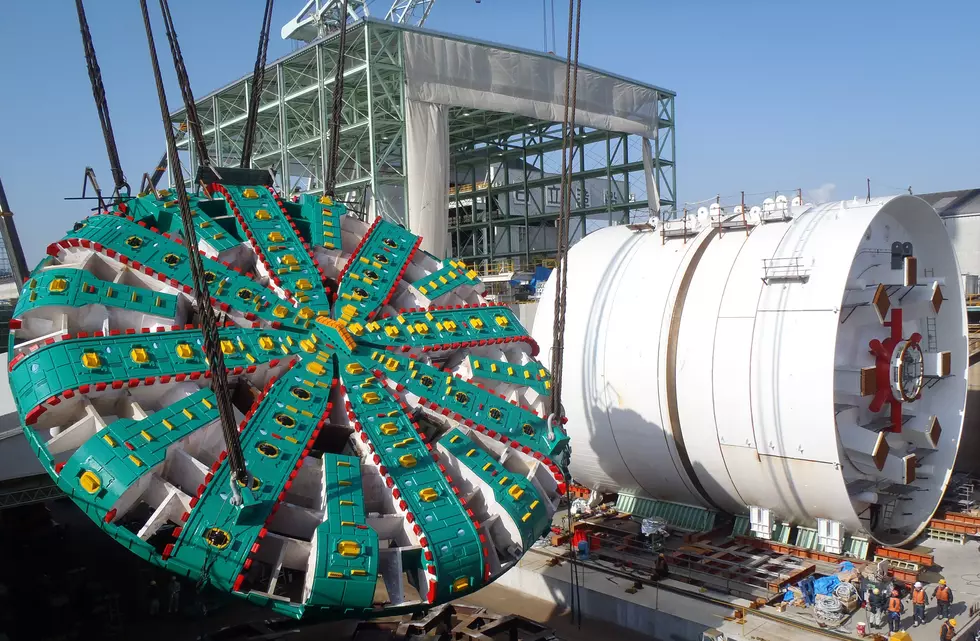 Seattle&#8217;s Tunnel-boring Machine Starts Moving Again
