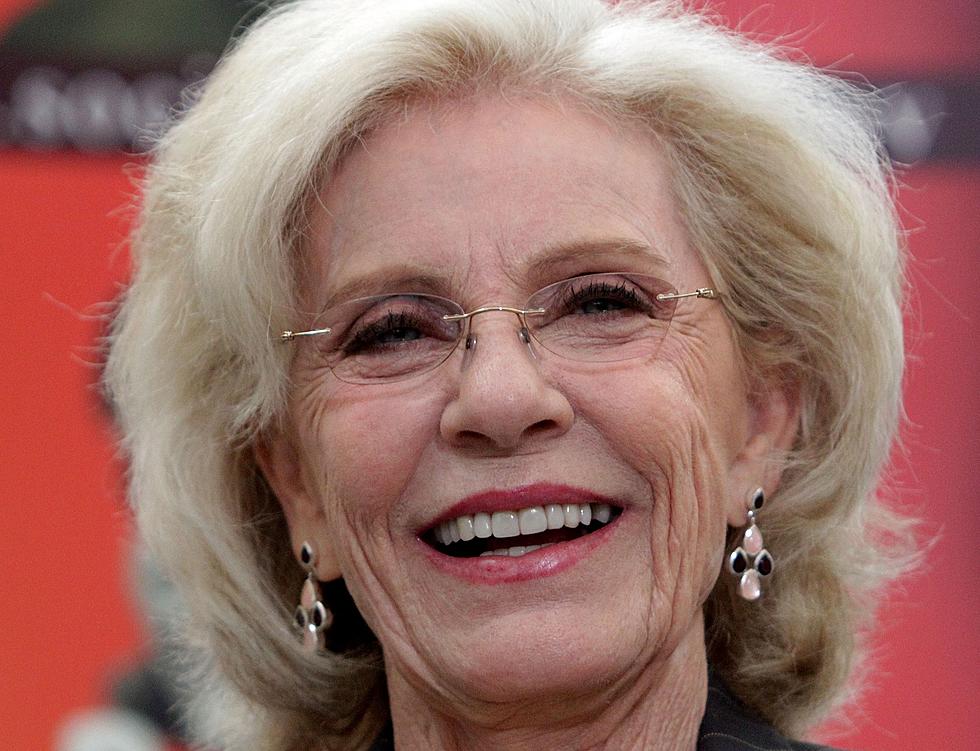 Oscar-Winner Patty Duke Dies at 69