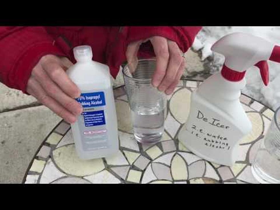 De-ice Your Car Windows With Common Household Products [VIDEO]