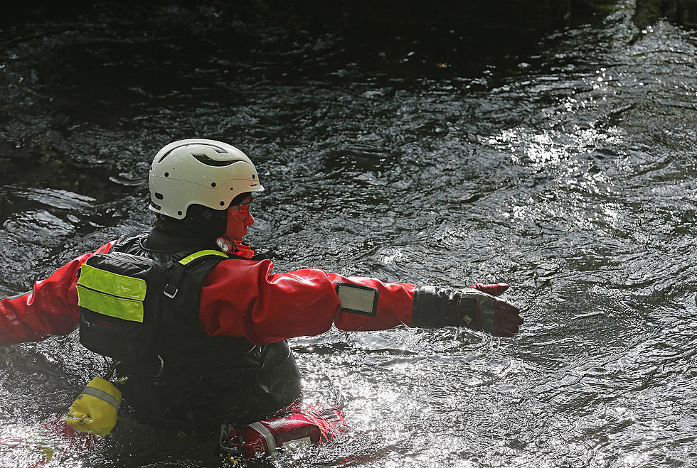 Rescuer Injured as Rescue Team Finds Man In Oak Creek