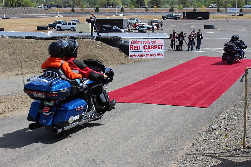 Kyle Petty Charity Ride Rumbles Into Yakima [PHOTOS, VIDEO]