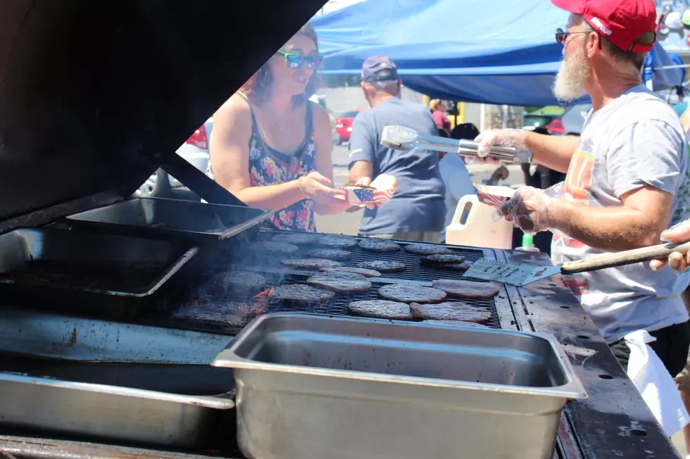 Milestone for a Selah Business — Free Lunch for You! [PHOTOS]