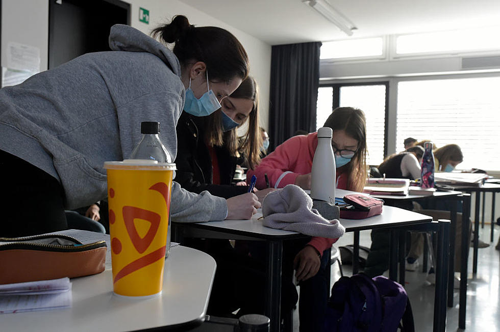 Frustrated Families Wait On Science To Make Up It’s Mind On School Masks