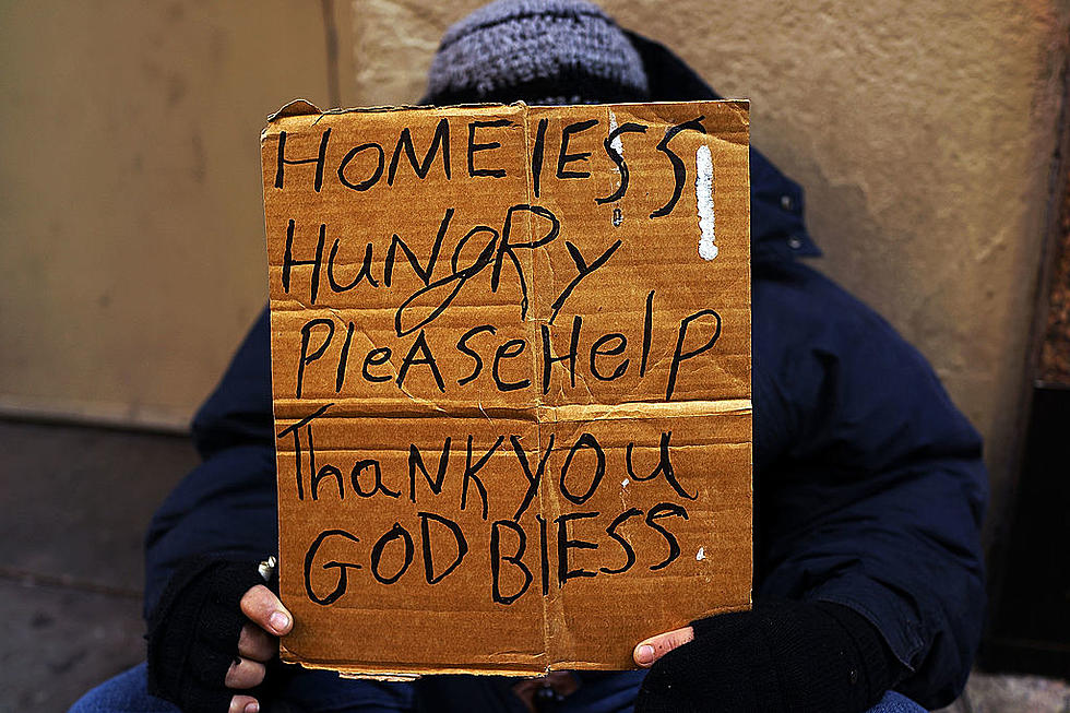 Oregon May Decide to Give Homeless $1K a Month