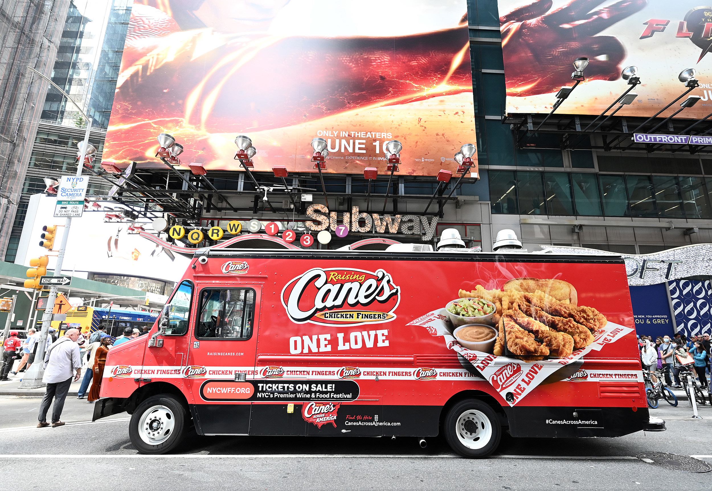Raising Cane's Reveals Exciting Plans for Its 1st WA Location