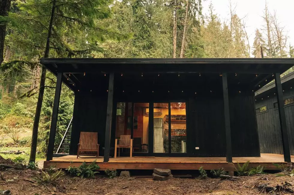 This Gorgeous OMG Airbnb Container Rental Home Is Breathtaking
