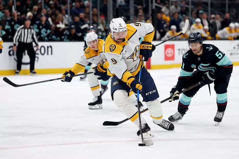 Forsberg, Annunen lead Predators over Kraken 3-1