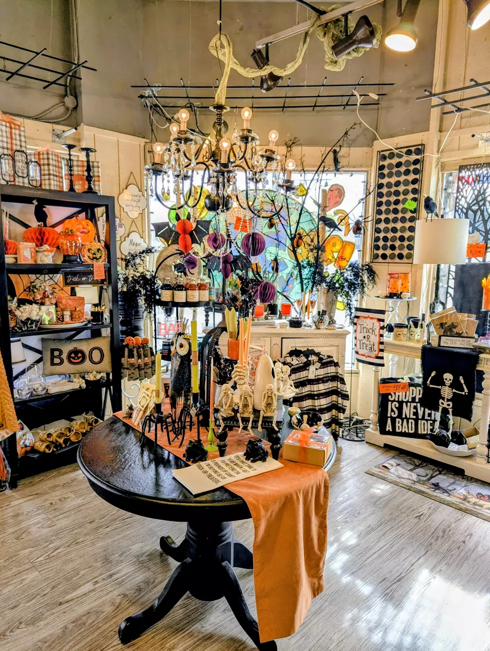 Halloween display at Fiddlesticks