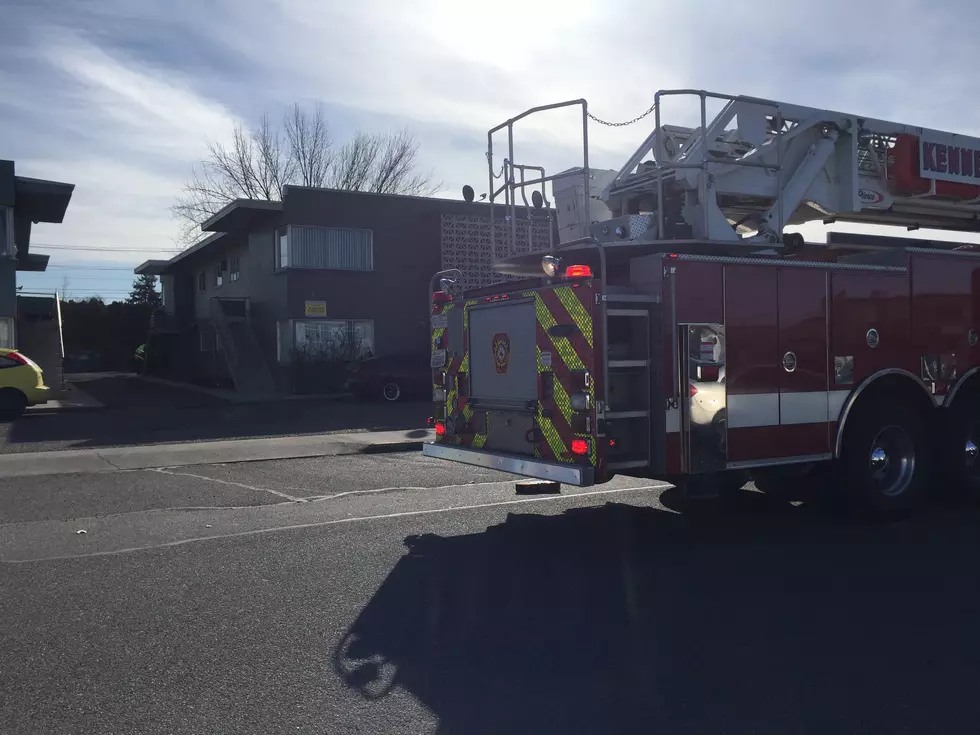 Plastic cutting board on stove causes fire at Kennewick apartment