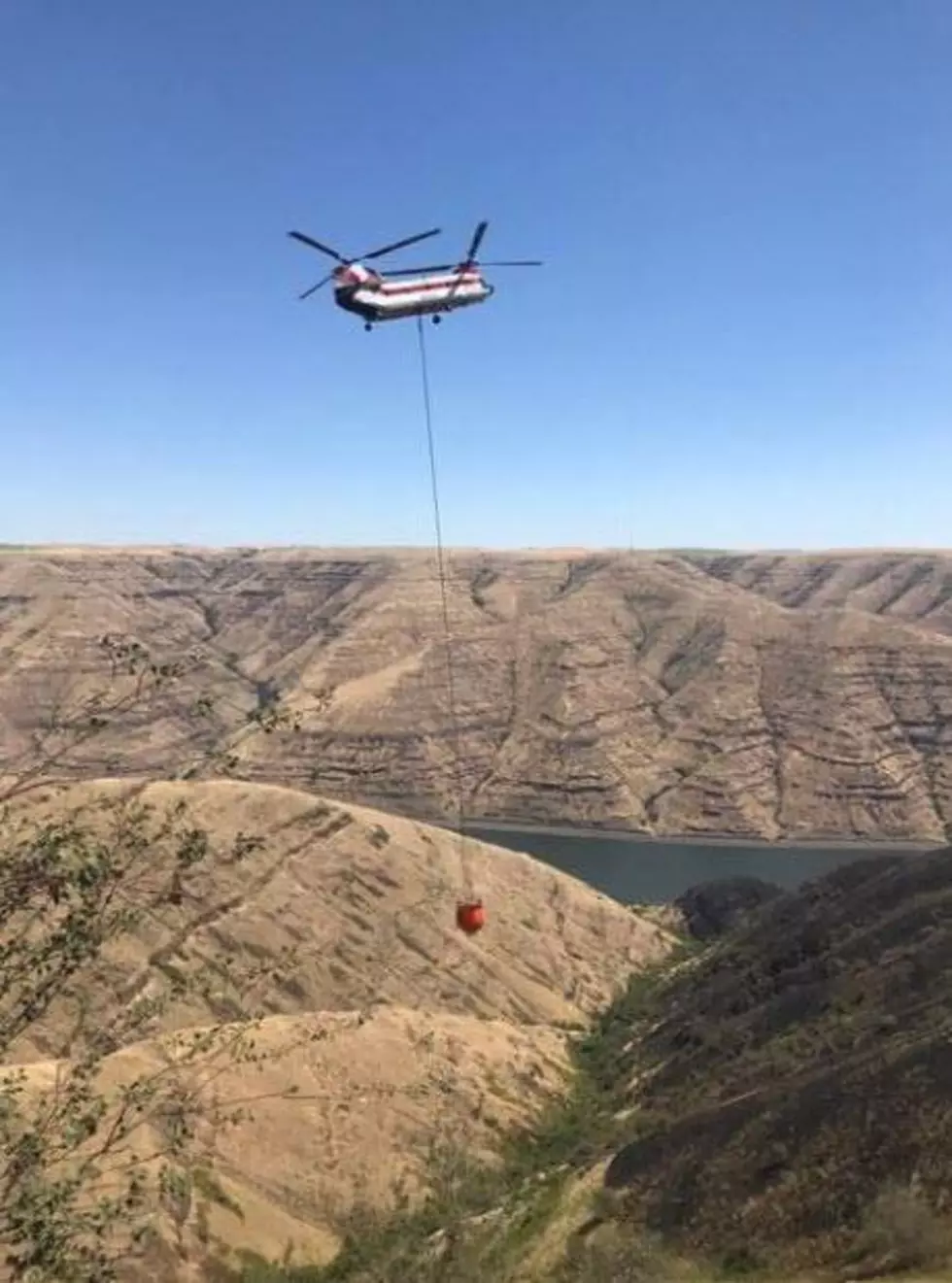 Snake River Fire 70% Contained