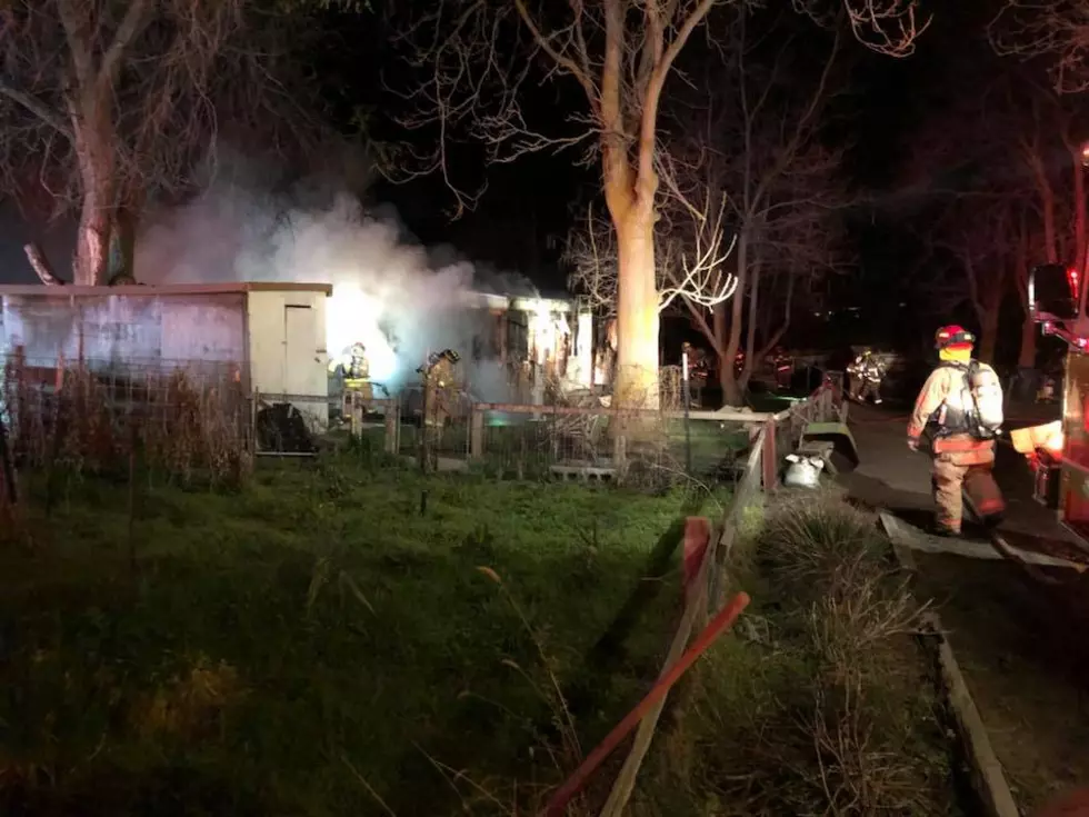 Neighbor rescues 72-year old man from burning mobile home