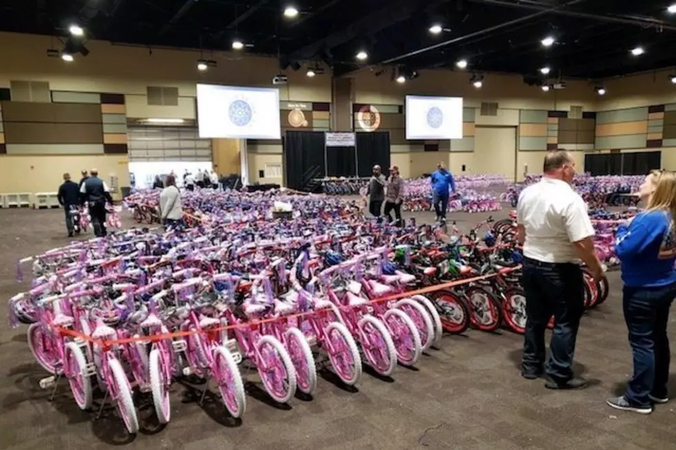 Tri-Cities Volunteers Assemble 2,000 Bikes&#8230;