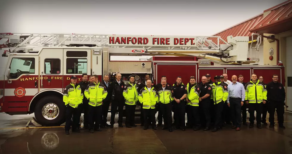 Hanford Celebrates New Fire Truck