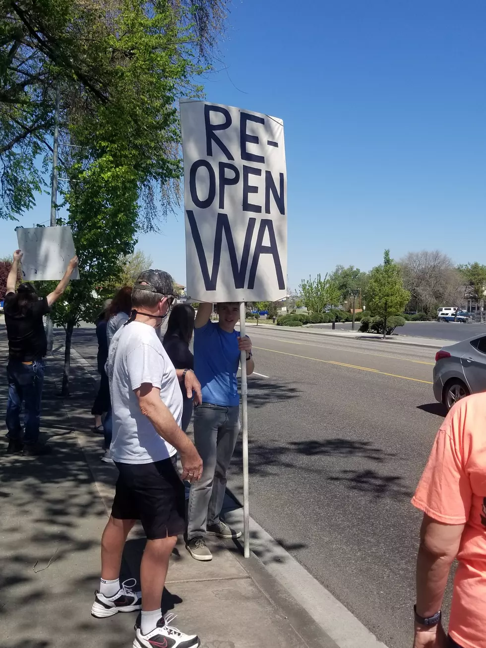 Hundreds call on Gov. Inslee to &#8220;Re-open Washington&#8221;