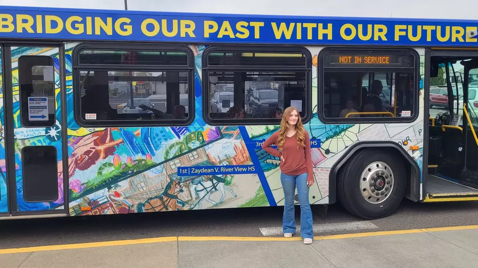 Ben Franklin Transit Unveils Bus Wrapped in Art From Local Students