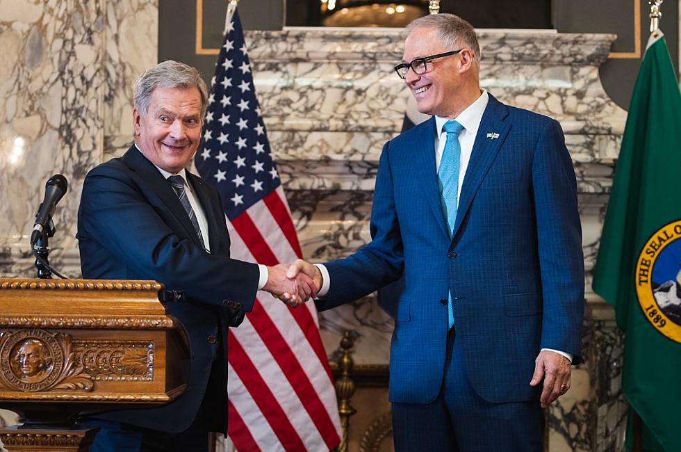 Governor Inslee Meets Finnish President in Olympia