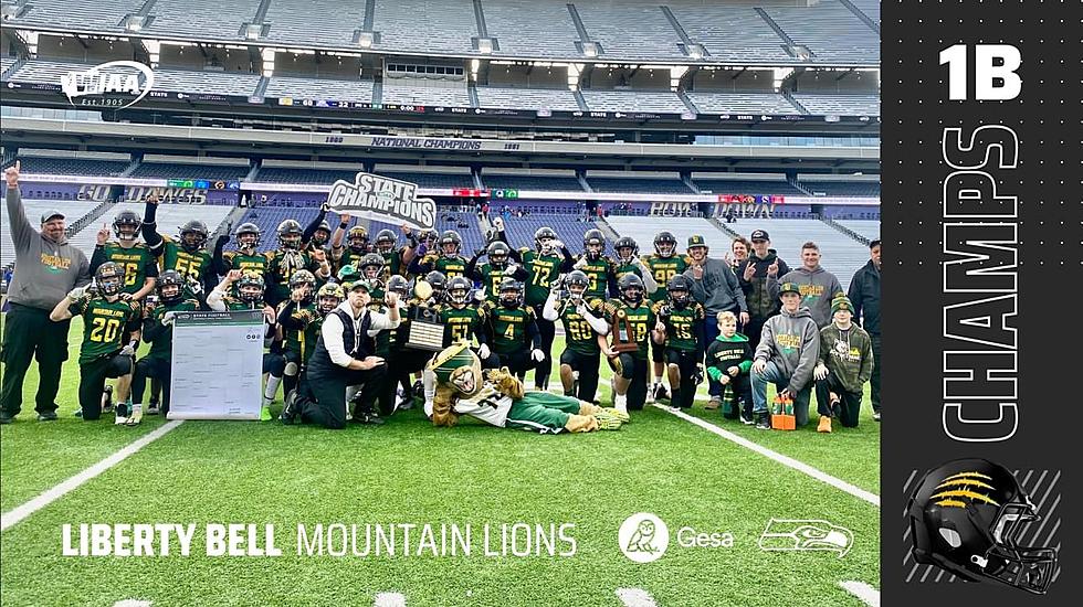 Small-town Lights: Liberty Bell Takes 1B Title to Open WIAA State Football Championship Weekend at Husky Stadium