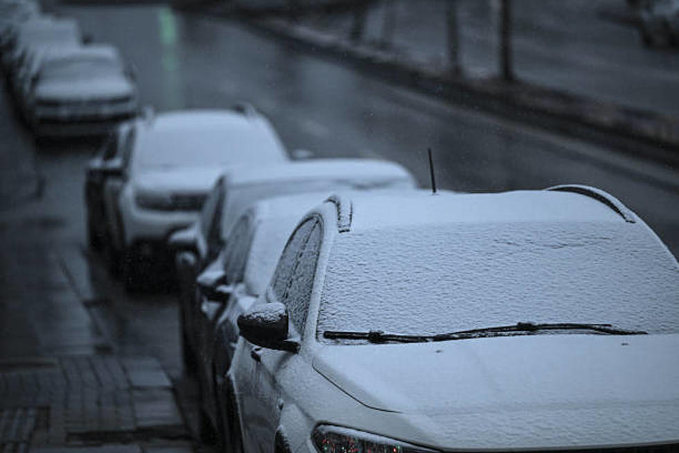 Sorprendente caída de nieve en los tri-cities hoy lunes!
