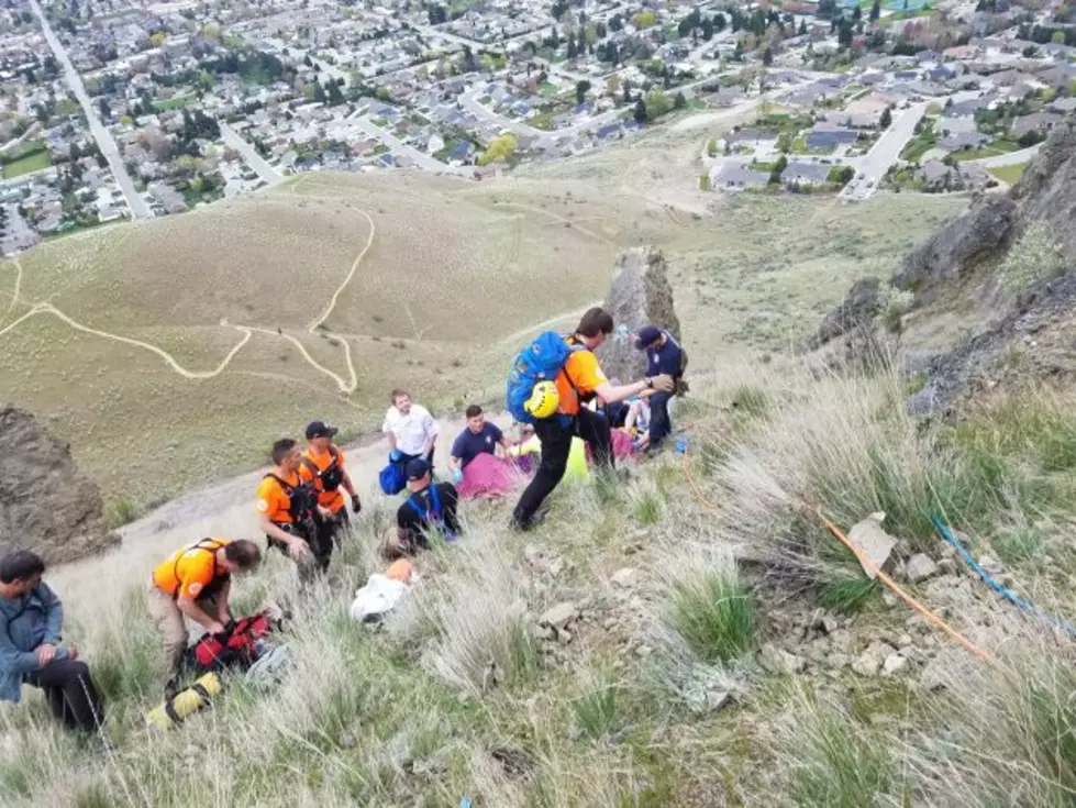 Hiker rescued after serious fall on Castle Rock