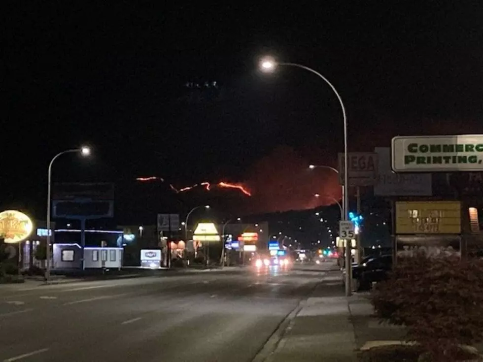 Red Apple Fire Threatening 234 Homes, Lights Up Wenatchee Valley Overnight