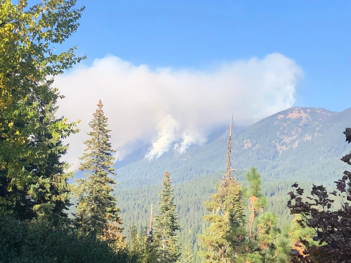Cut Off Ridge Fire White River Fires Receive Rain While Minnow Ridge Fire Grows